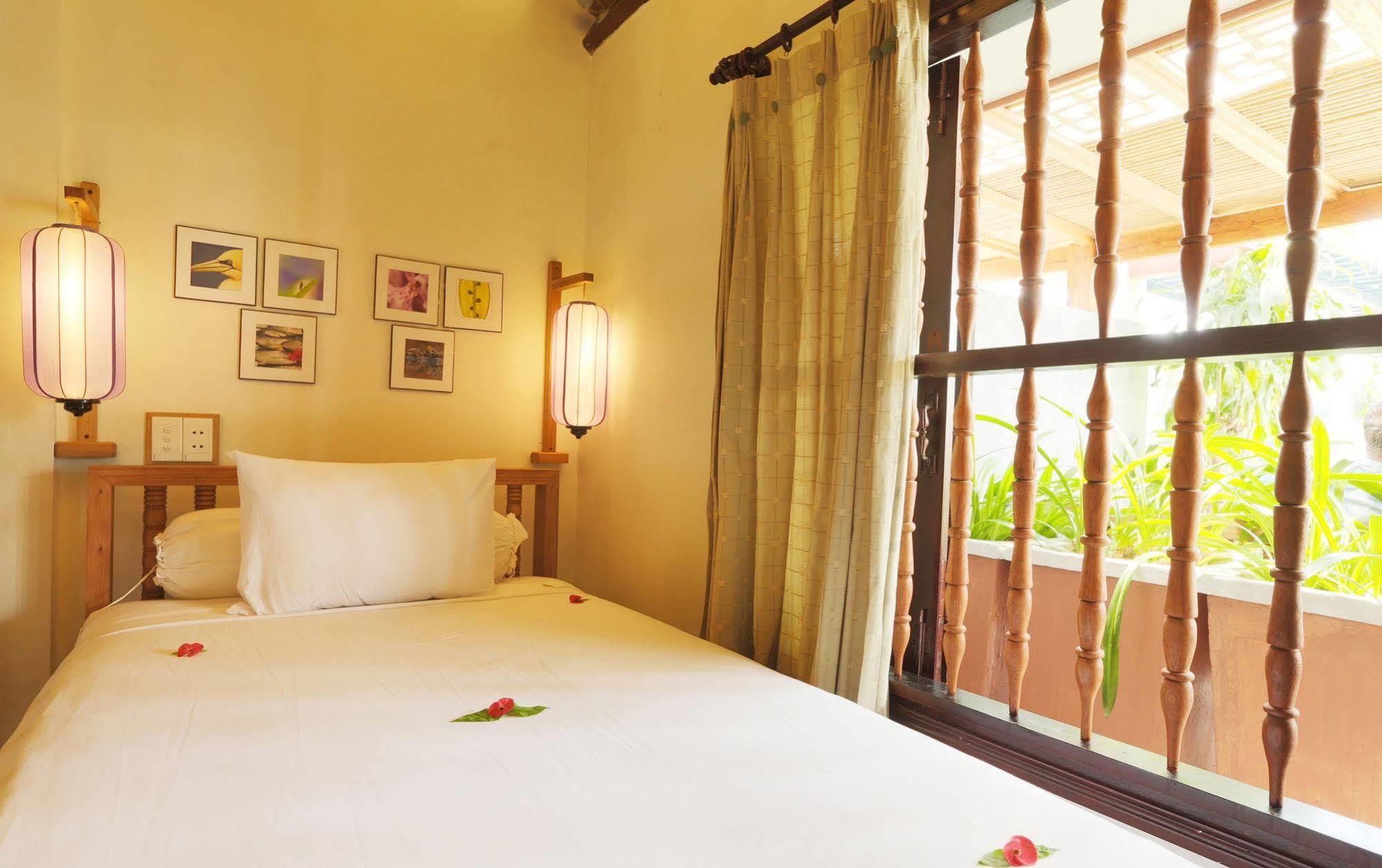 Hoi An Pho Library Hotel Exteriör bild